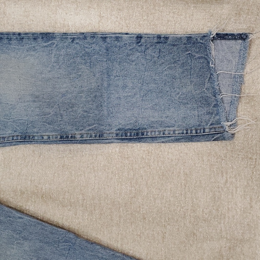 Grlfrnd helena light wash crop jeans  women size 26 - Picture 2 of 15